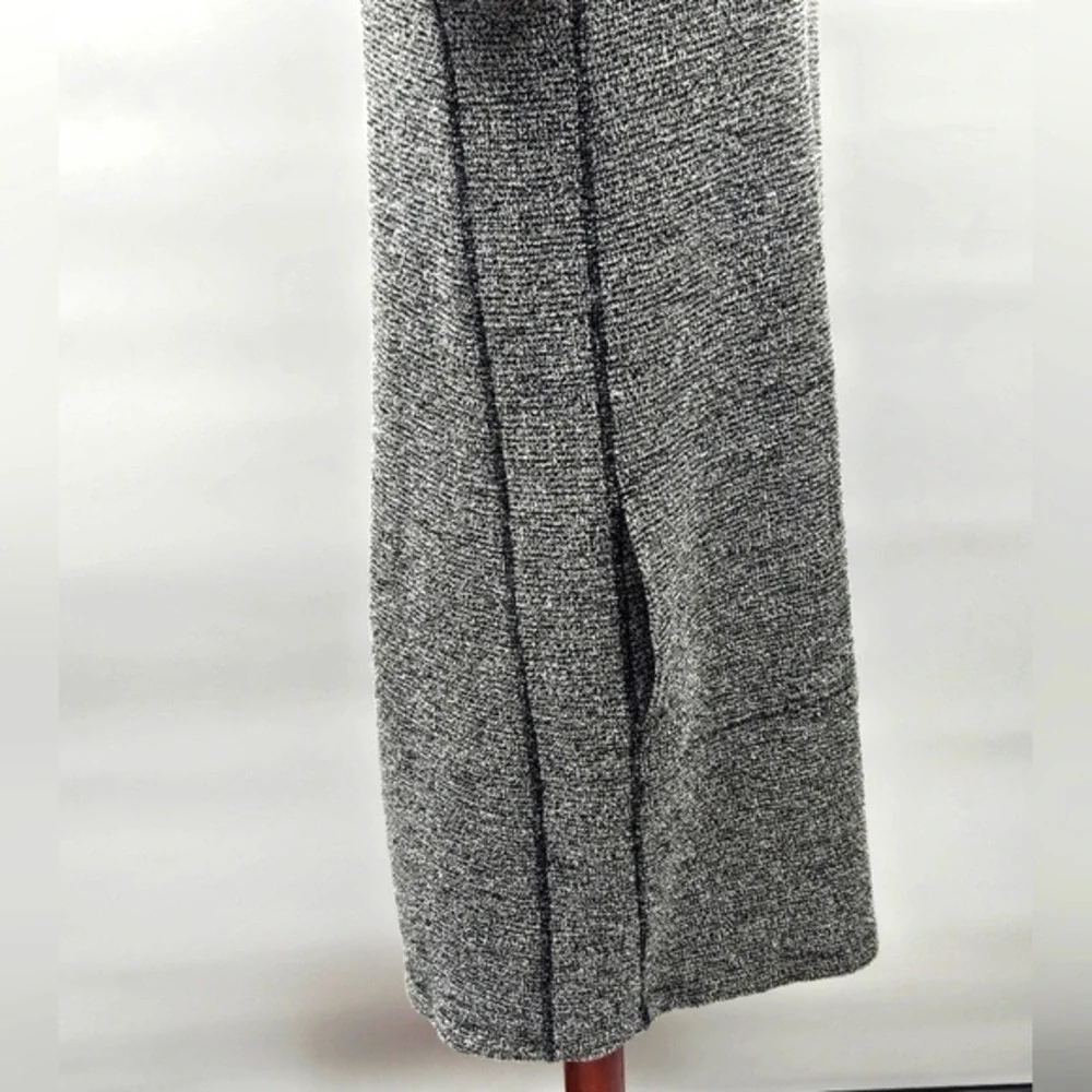 Lou &‎ Grey Gray V-Neck Boucle Stretch Knit Dress Size Medium